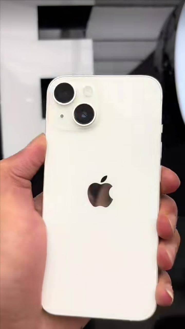 Apple iPhone 14 0