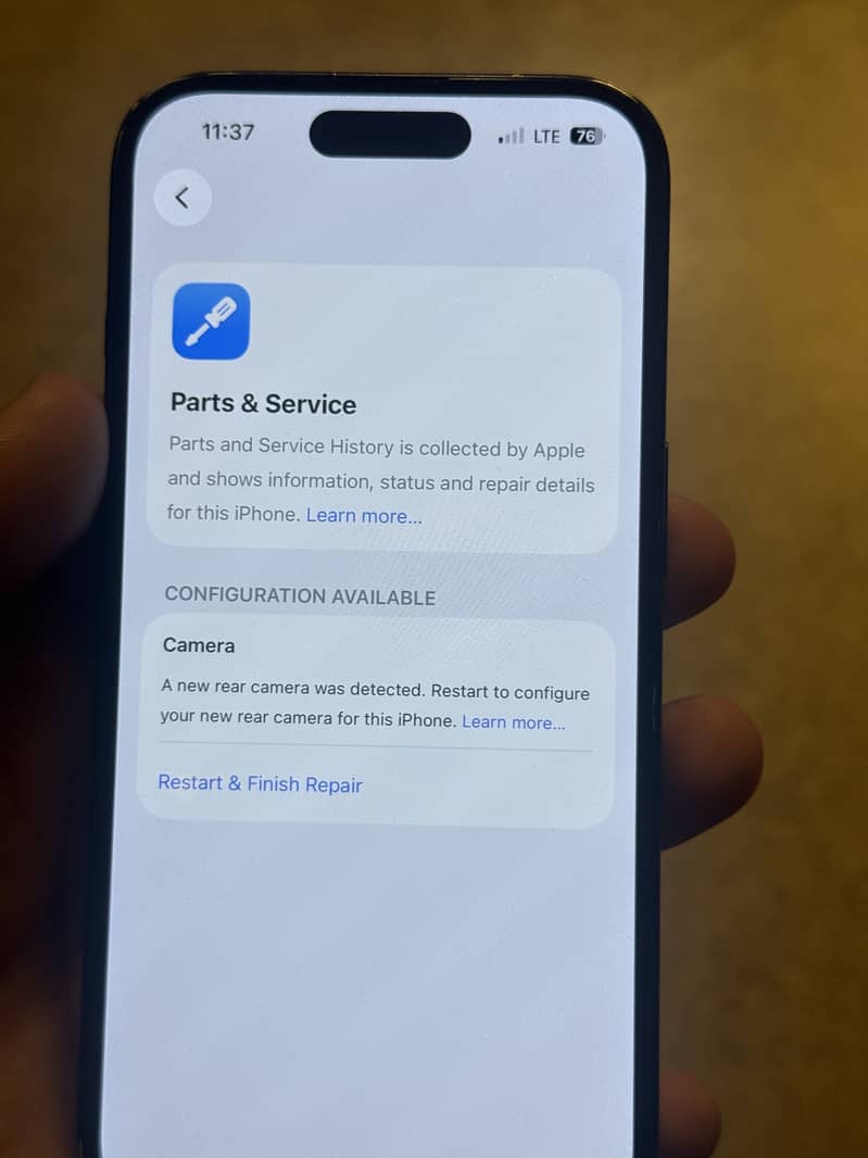 Apple iPhone 16 4