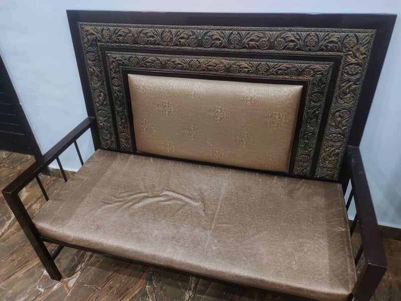 very Good condition 8