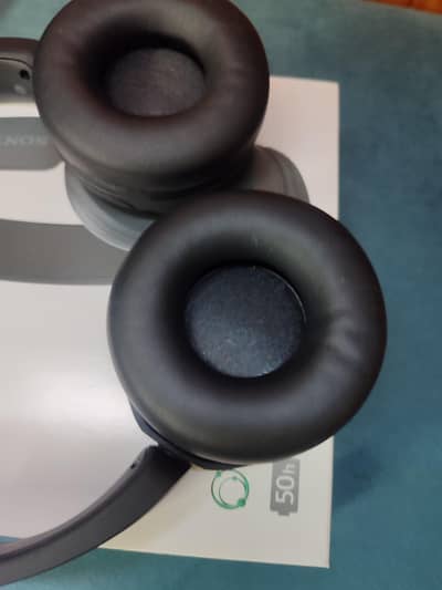 Sony headphones brand new