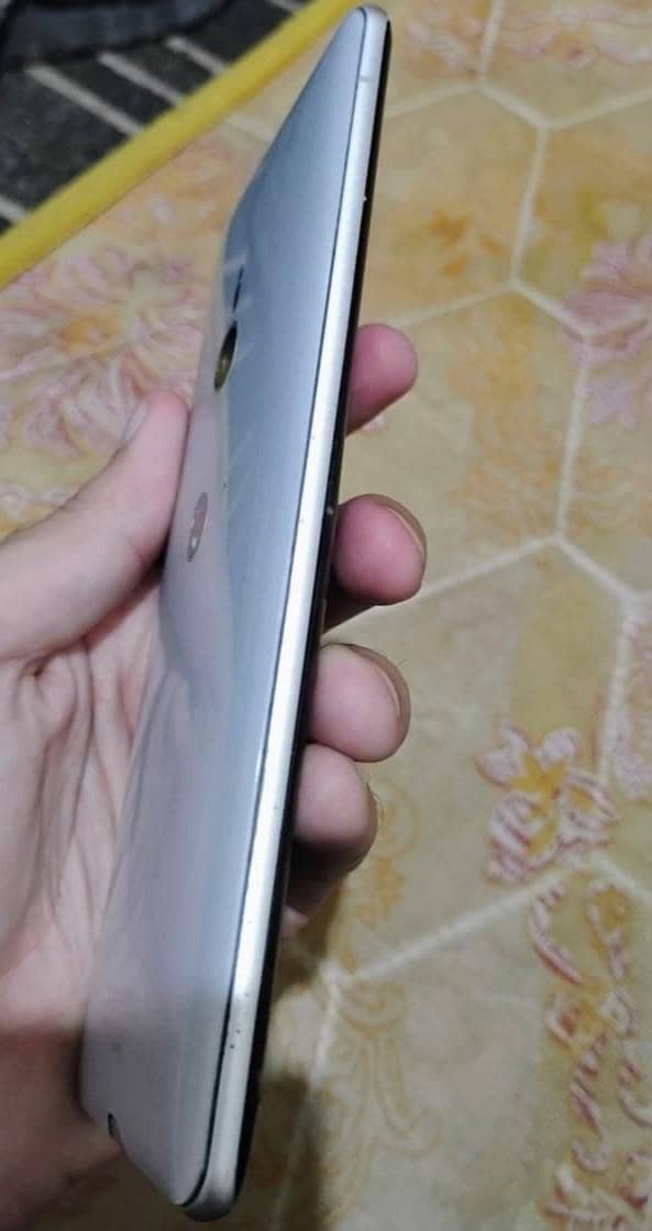 Sony XZ3 4