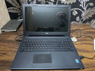 Dell Inspiron 3542 - Core i3 4th Gen / 4GB RAM / 500GB HD
