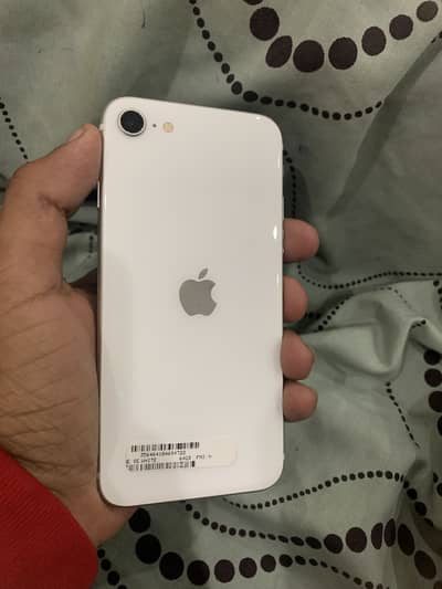 Apple iPhone SE 2020 pta approved 64 gb