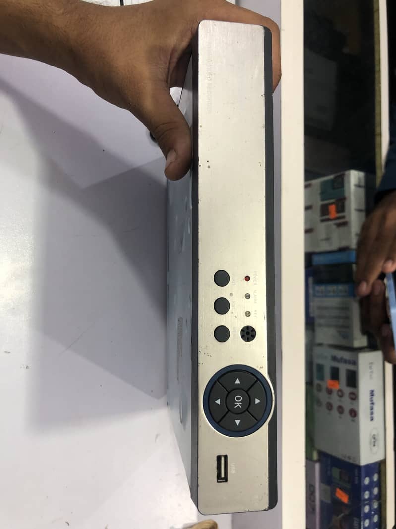 4 PORT DVR 2