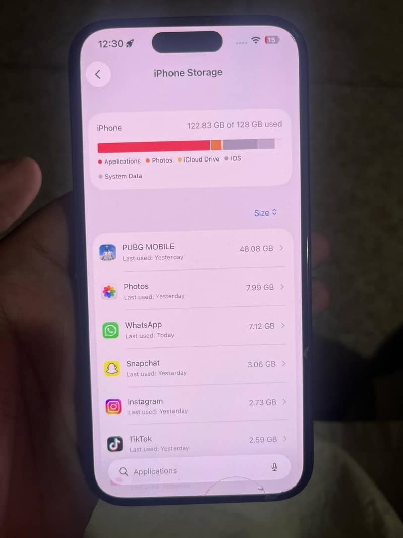 Apple iPhone 15 Pro 4
