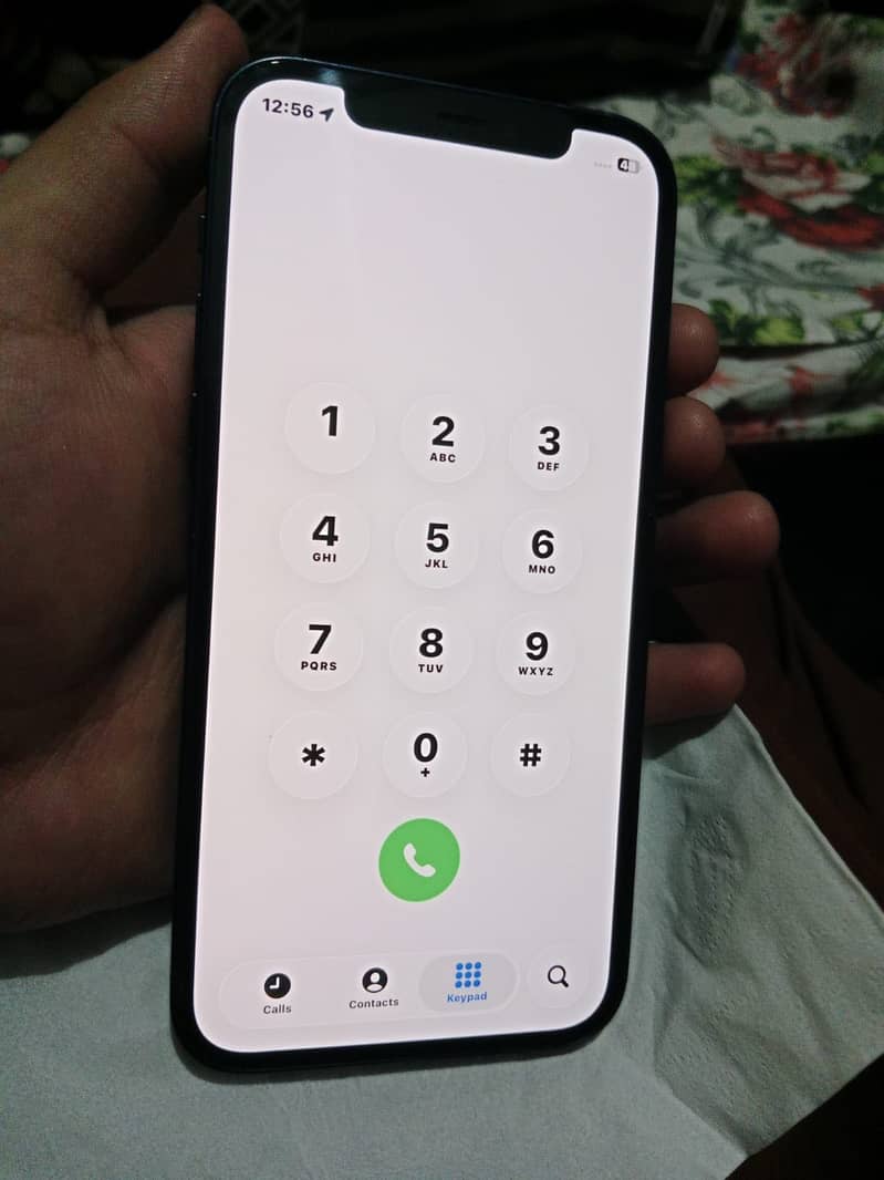 Apple iPhone 12 7