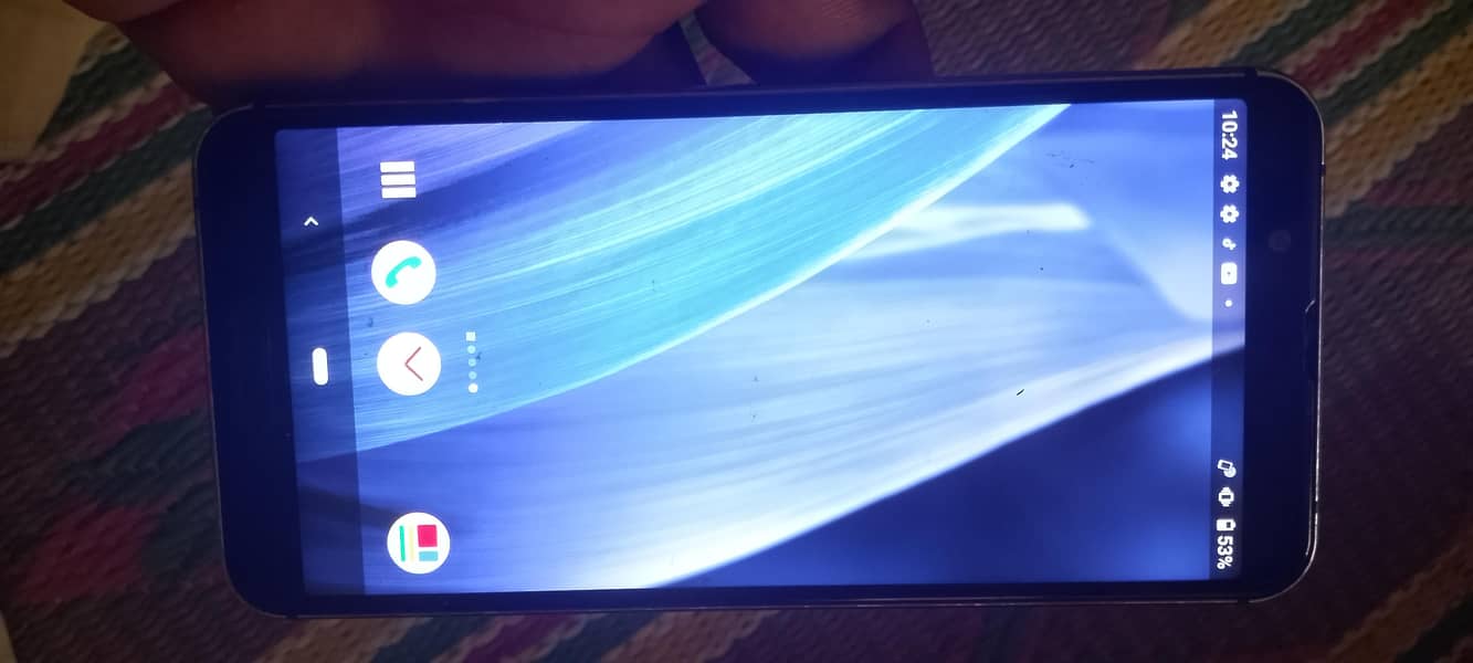 Sharp Aquos Sense 0