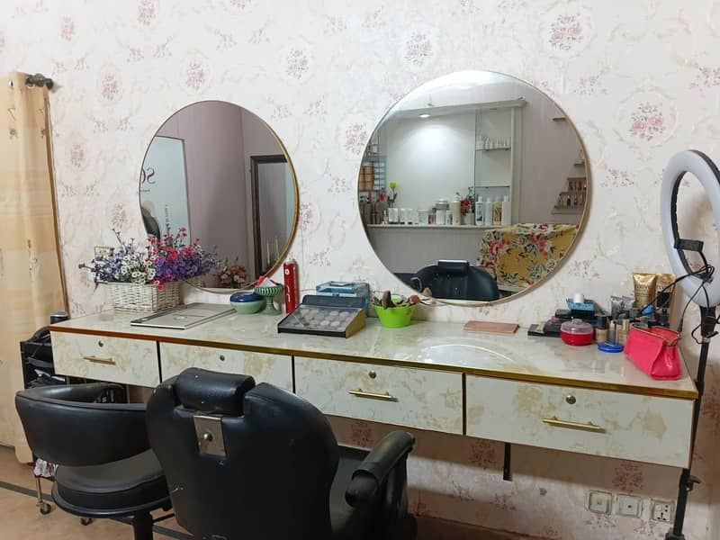 salon setup 0