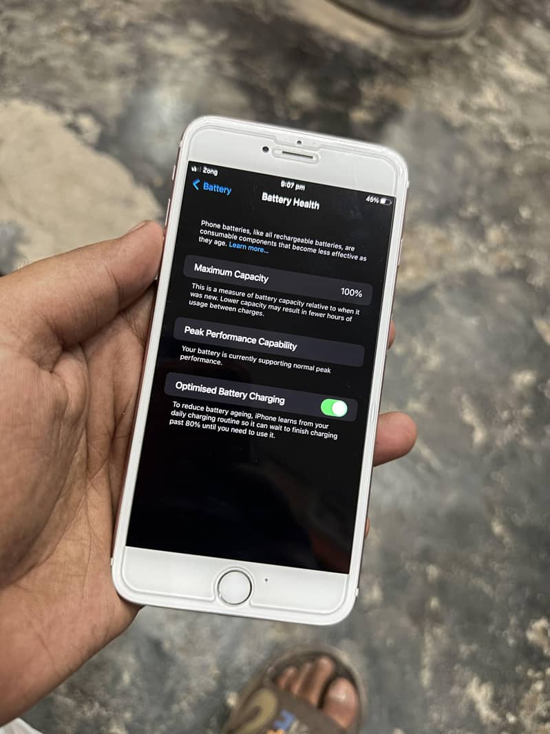 Apple iPhone 6S Plus 3