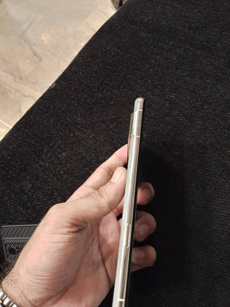Google Pixel 7 Pro 4