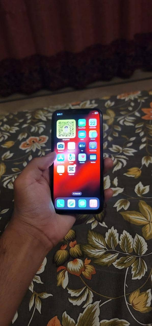 Apple iPhone X 0
