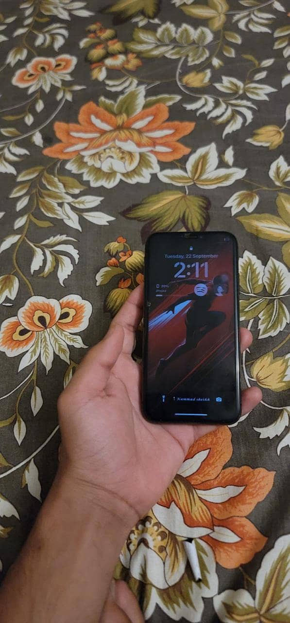 Apple iPhone X 2