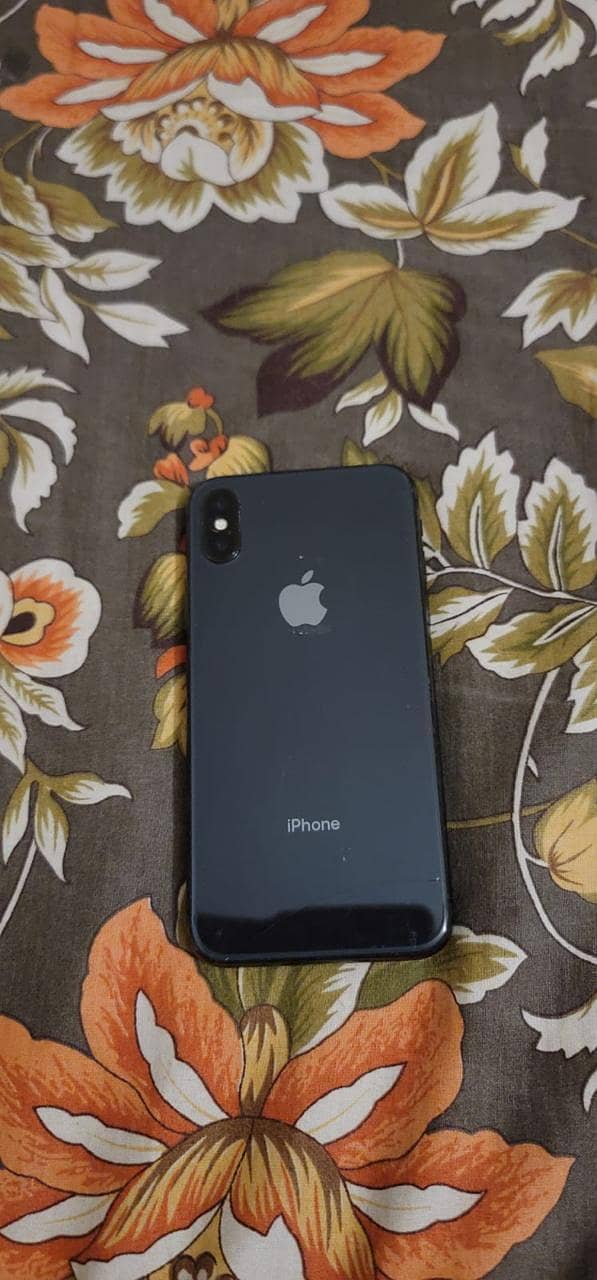 Apple iPhone X 3