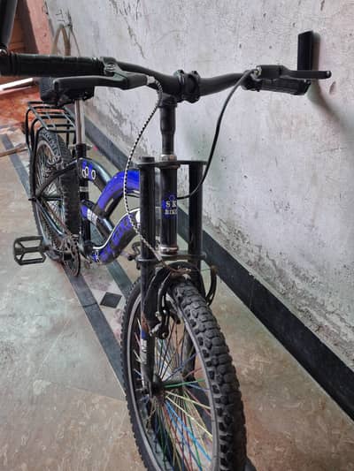 Cycle   ,