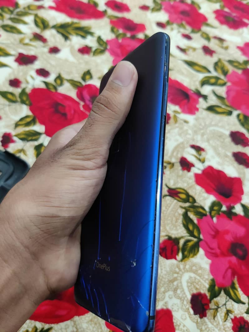 One Plus 7 Pro 4