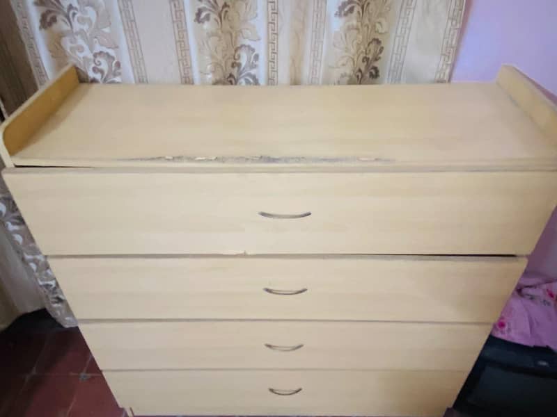 Sofa & Drawer Cabinet 2