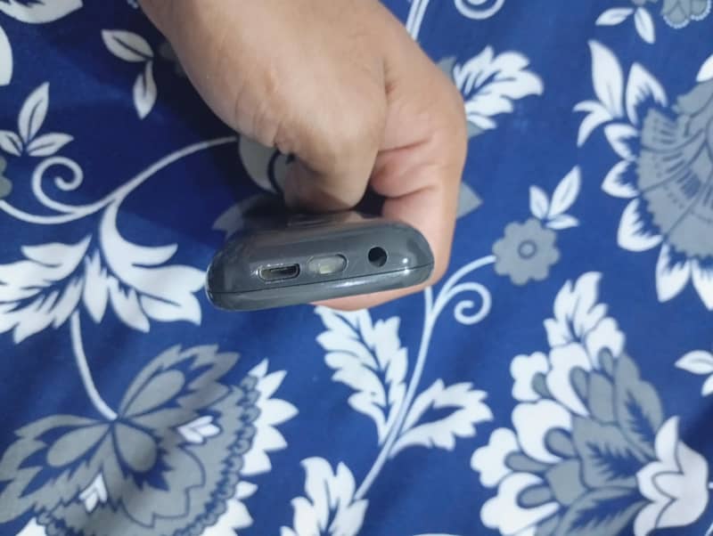 Nokia 130 5