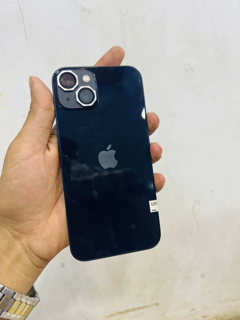 Apple iPhone 13 2