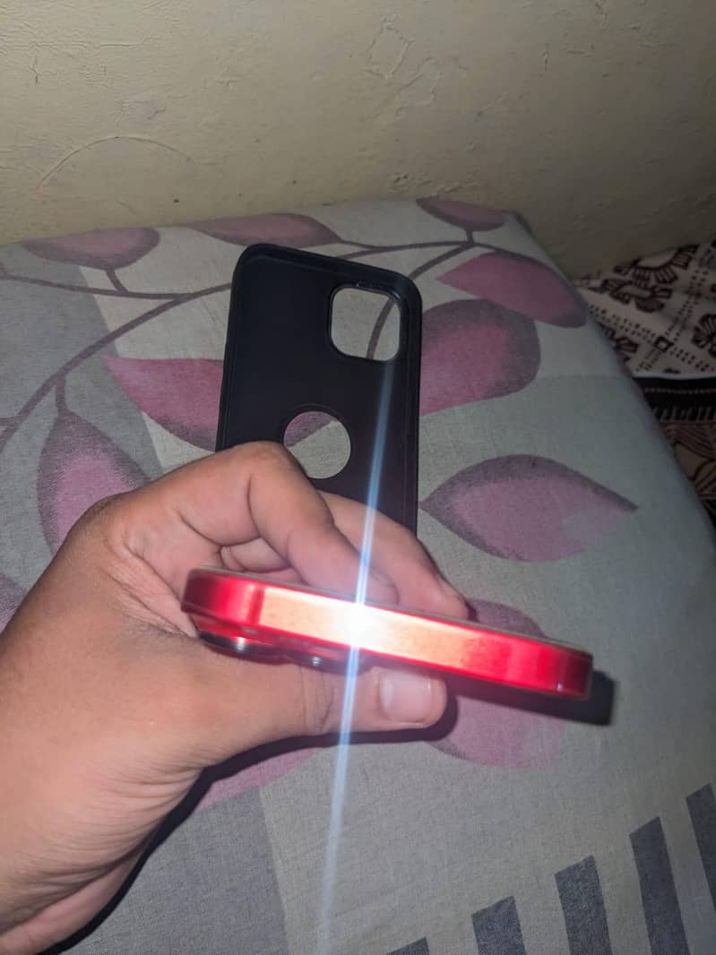 Apple iPhone 14 6