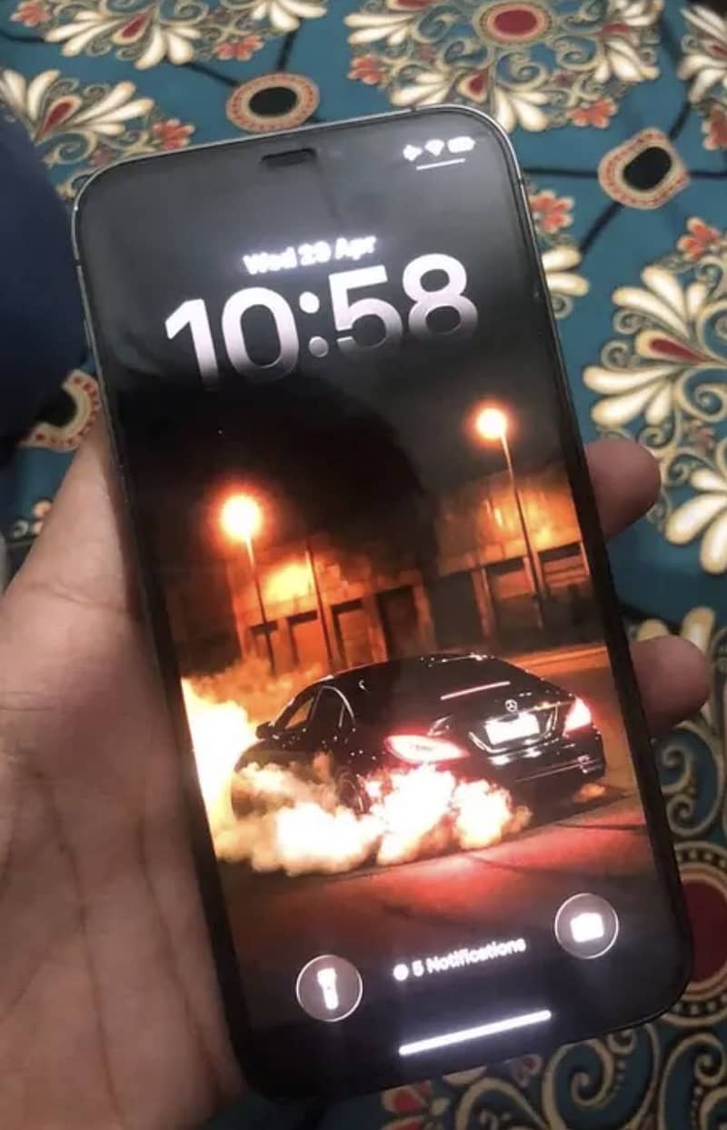 Apple iPhone 12 Pro 1