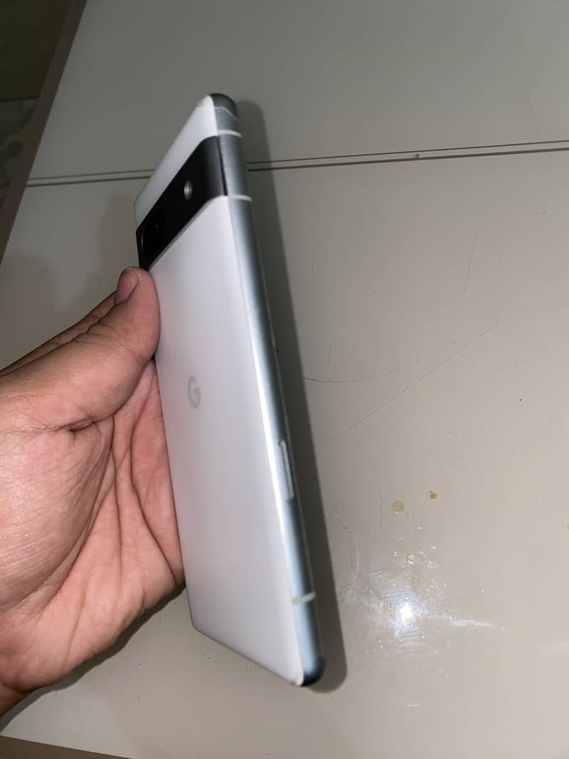 Google Pixel 7a 3