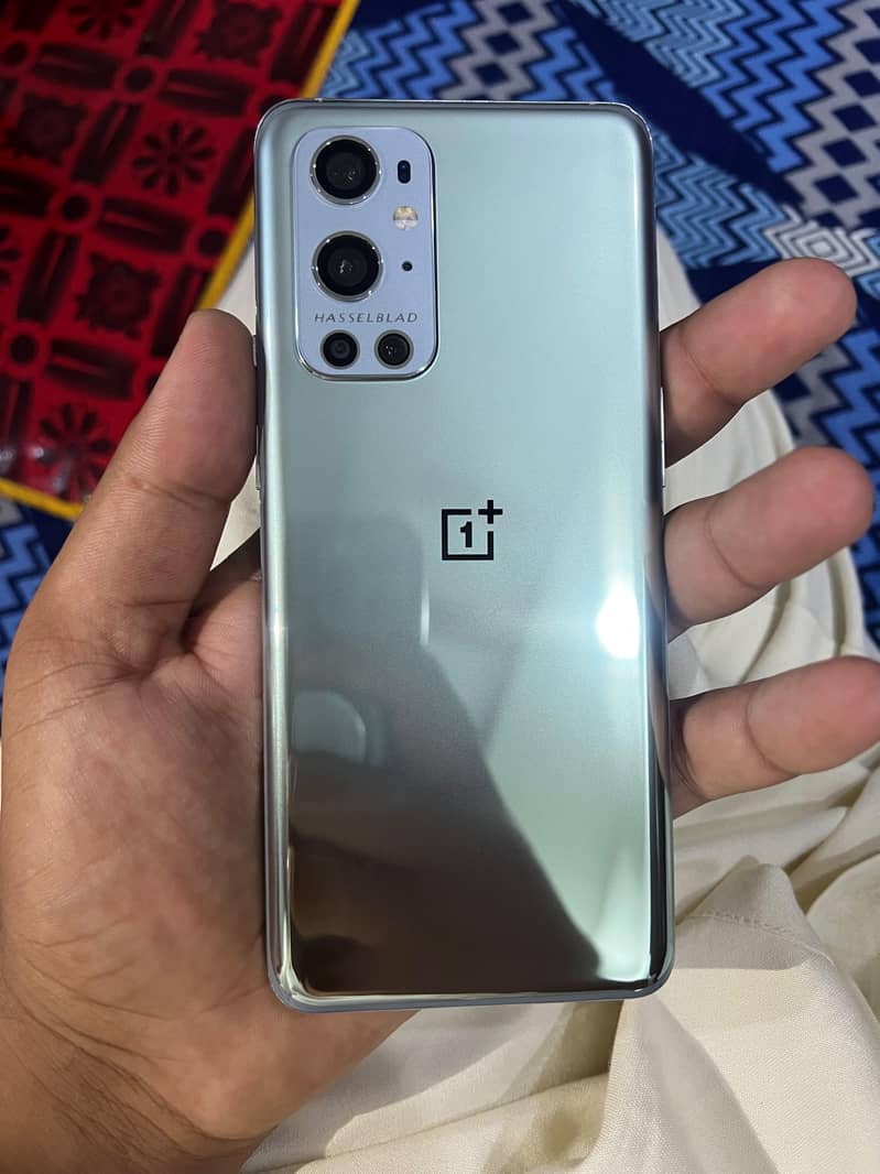 One Plus 9 pro 5G 0