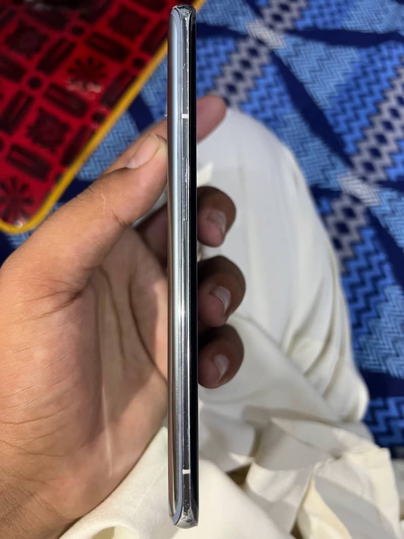 One Plus 9 pro 5G 5