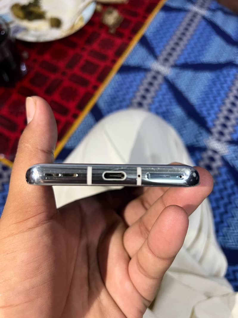 One Plus 9 pro 5G 6
