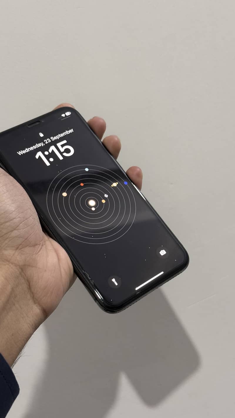 Apple iPhone X 5