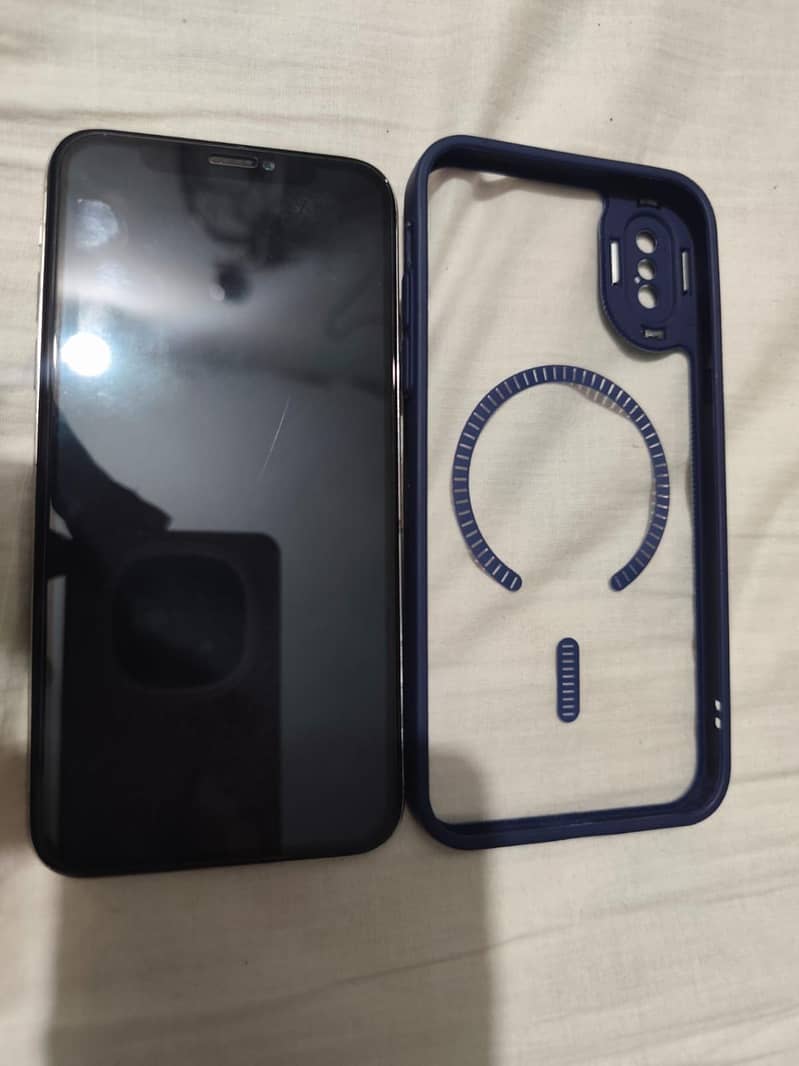 Apple iPhone X 6
