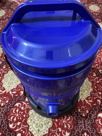 Jack pot vacuum cleaner