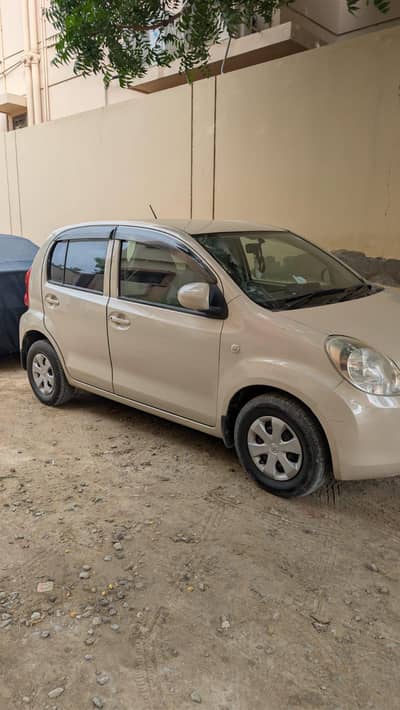 Toyota Passo 2010