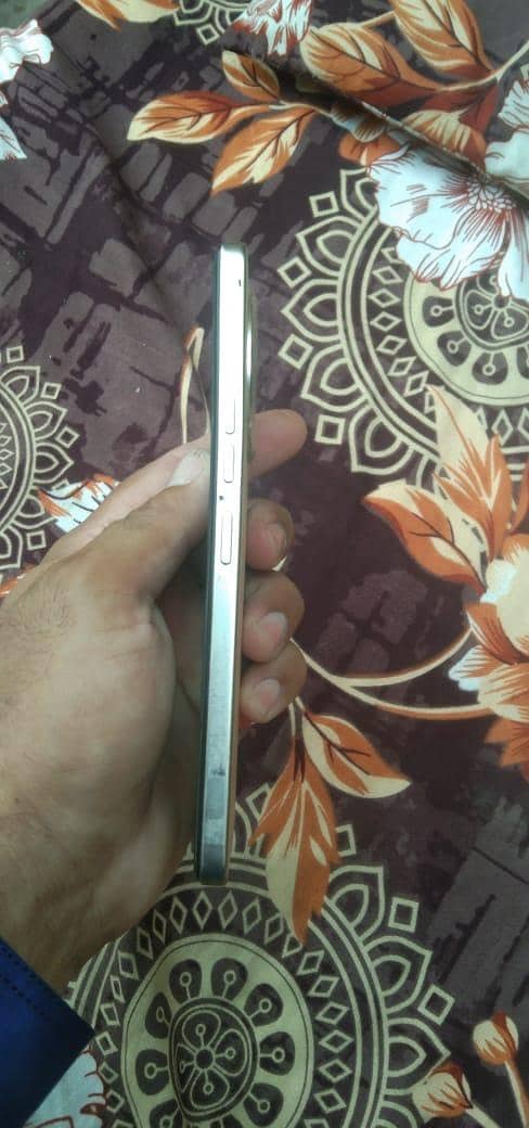 Tecno CAMON 30 8