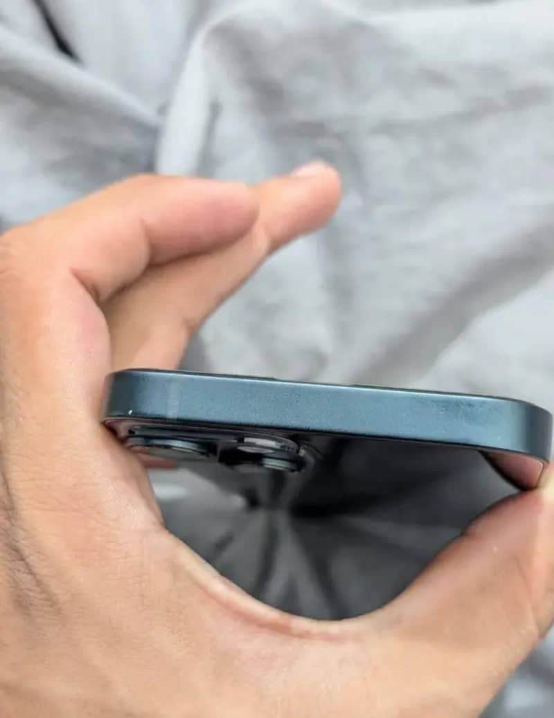 Apple iPhone 14 1