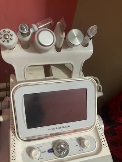 Hydra facial Machine