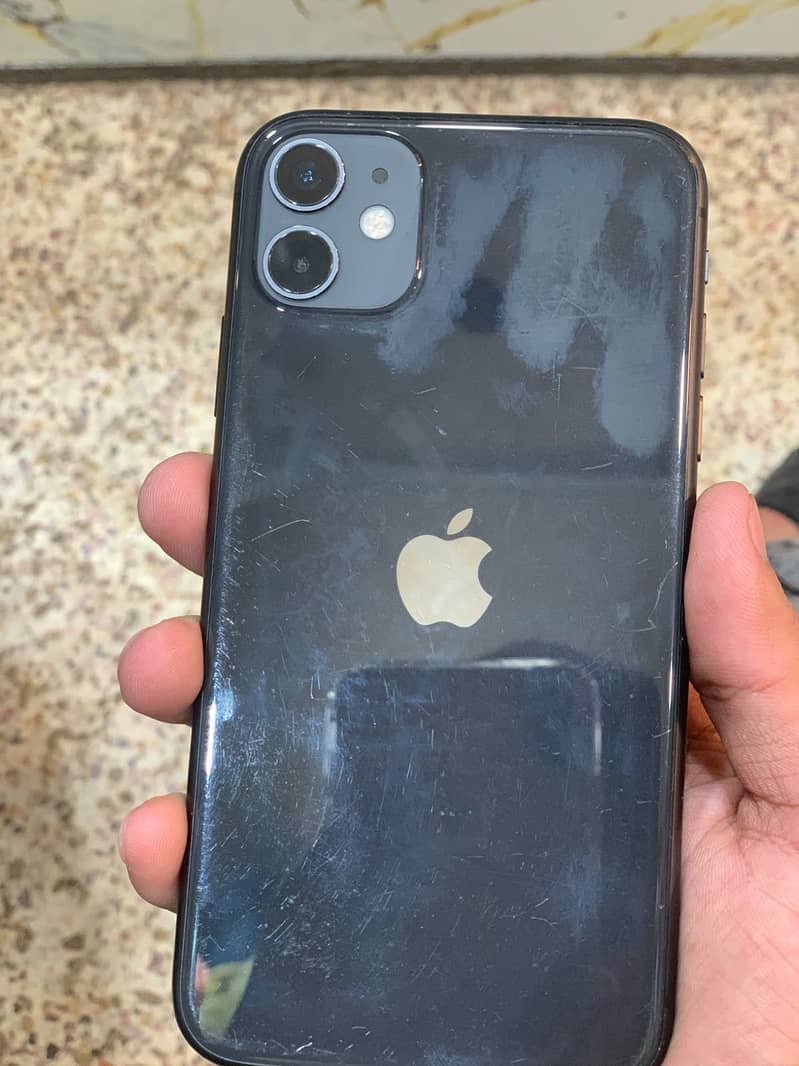 Apple iPhone 11 0