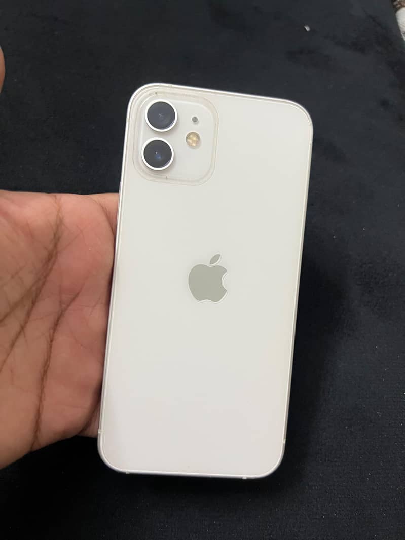 Apple iPhone 12 5