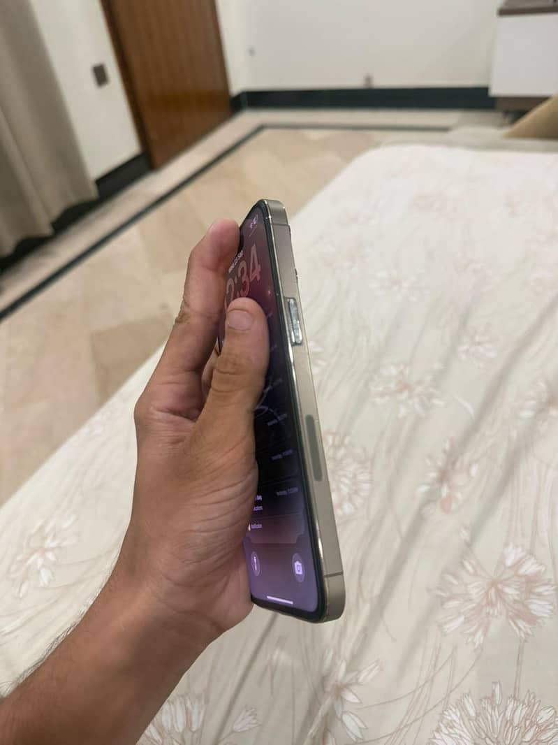 Apple iPhone 14 Pro Max 7
