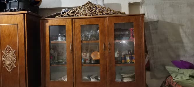 showkase for sale wattsapp pr rabta kre