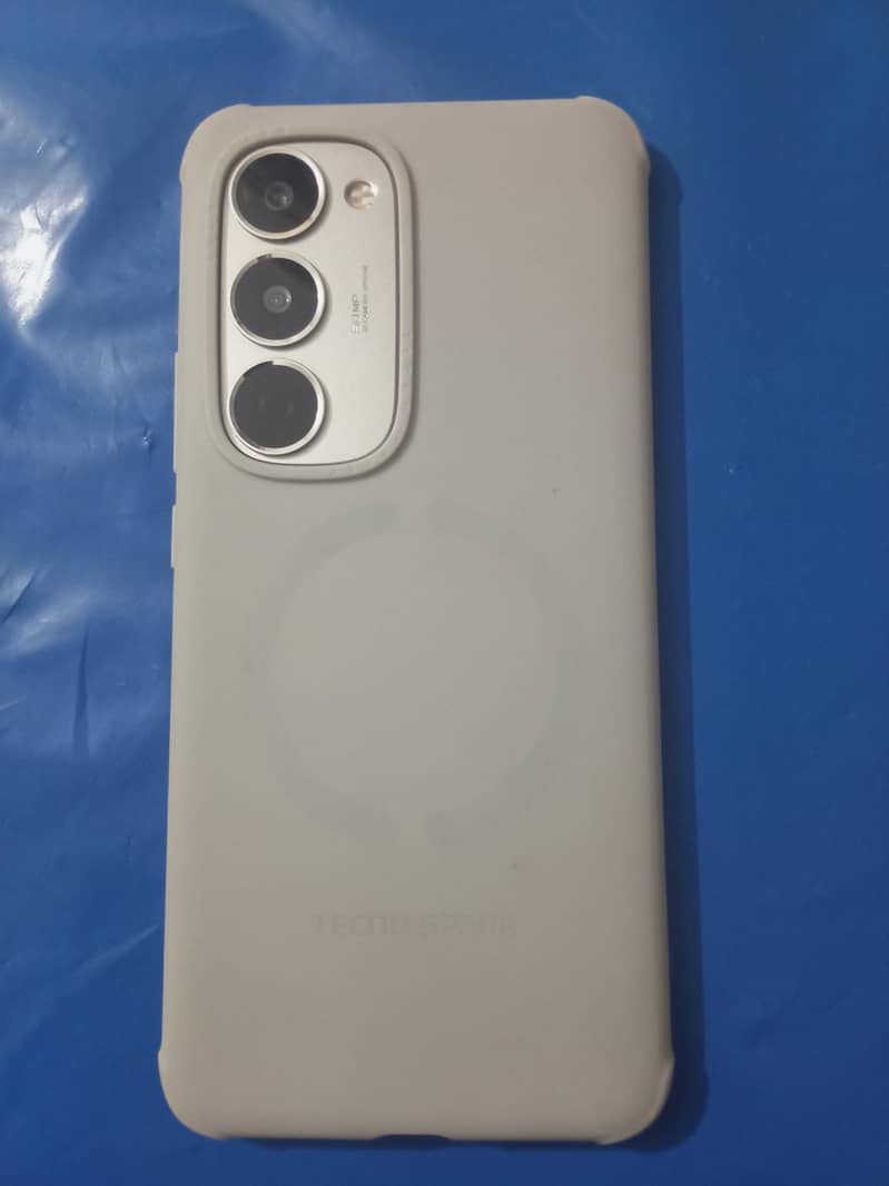 Tecno spark 40 pro plus 1