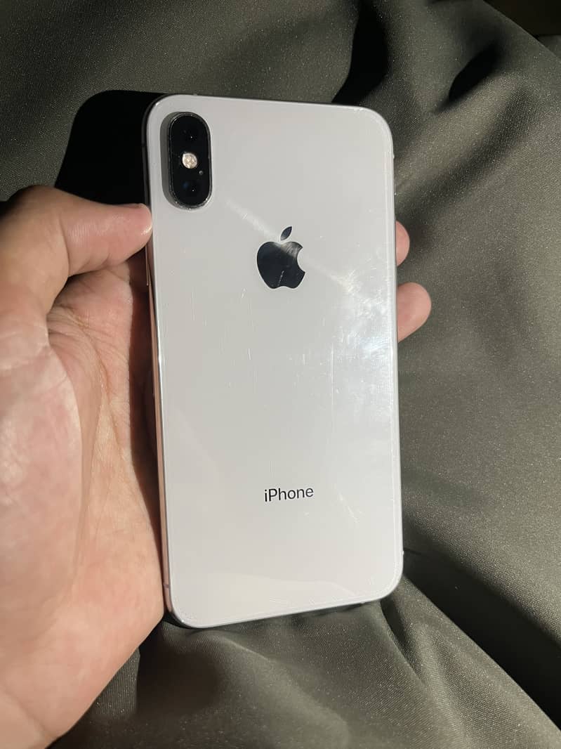 Apple iPhone XS 6