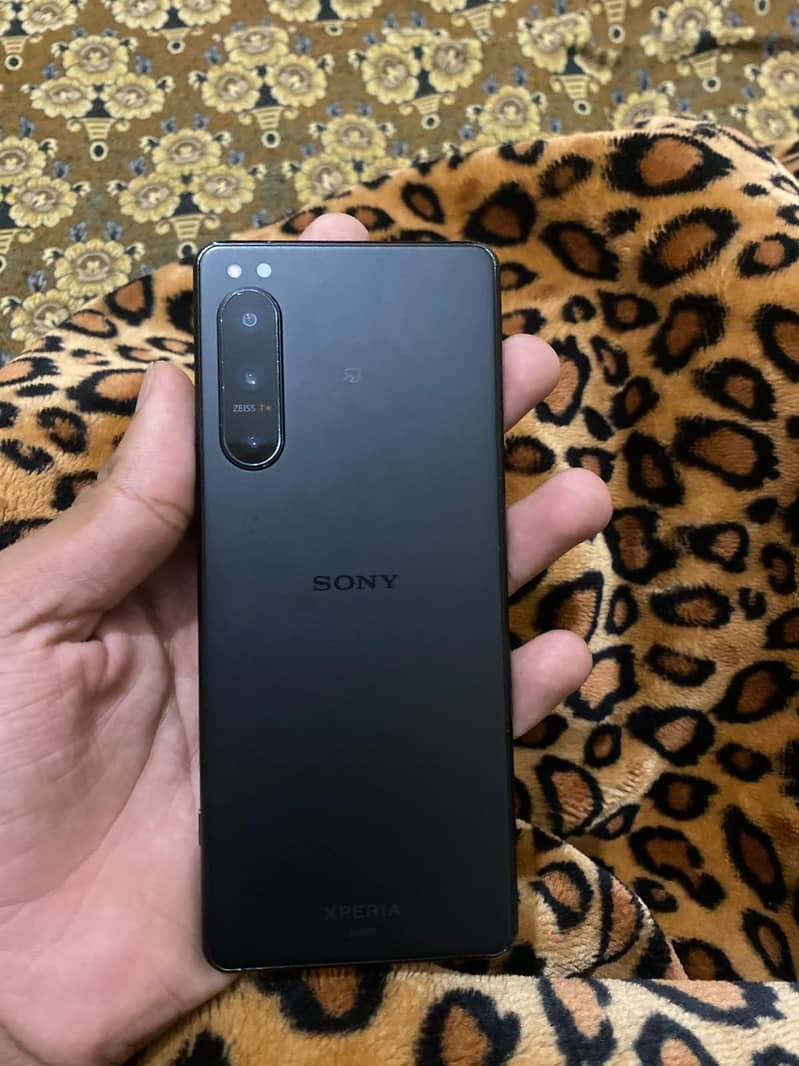 Sony 5 0