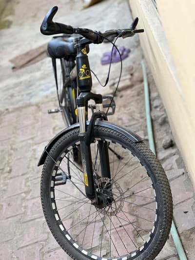 Brand new cycle only 1 month used