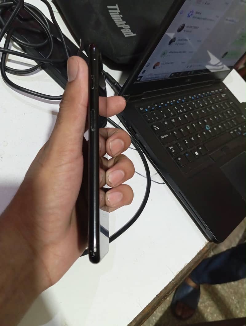 Apple iPhone 7 Plus 1