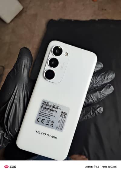 Tecno Spark 40 pro plus