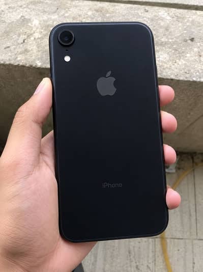 Apple iPhone XR