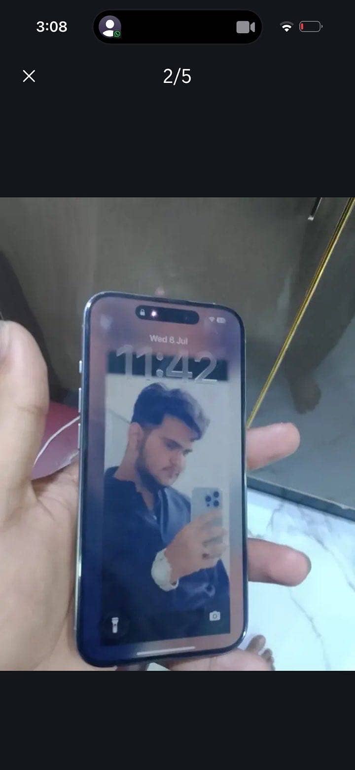 Apple iPhone 15 Pro 1