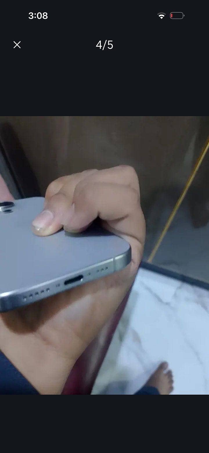 Apple iPhone 15 Pro 2