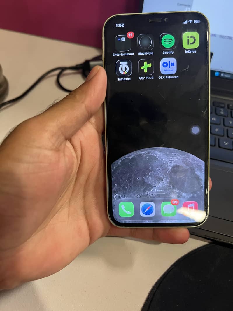 Apple iPhone 12 2