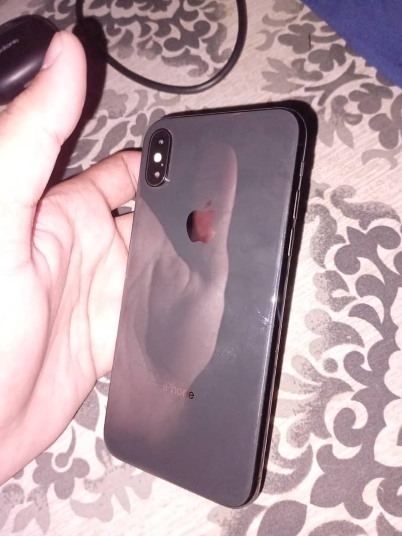 iPhone X jv 4
